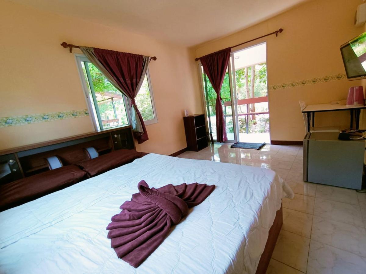 Win Gray Homestay Resort Pathiu Экстерьер фото
