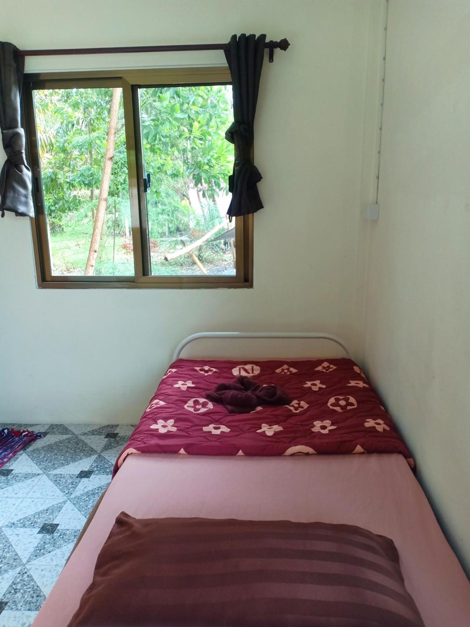 Win Gray Homestay Resort Pathiu Номер фото